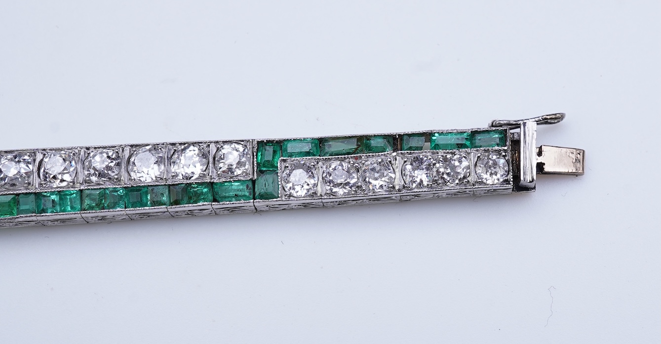 An Art Deco emerald and diamond bracelet, 1920s